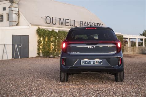 See Kia Picanto Gets A Stylish Refresh For