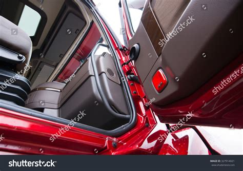 Interior Modern Luxury Red Semi Truck Stock Photo 327914021 | Shutterstock