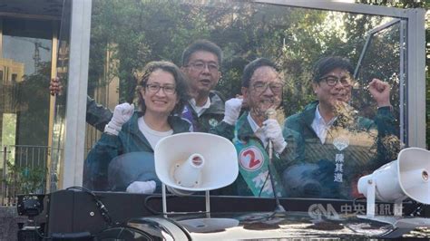 蕭美琴陪高雄立委候選人車掃 大愛心回應熱情民眾 Taiwan Justice 台灣公義報