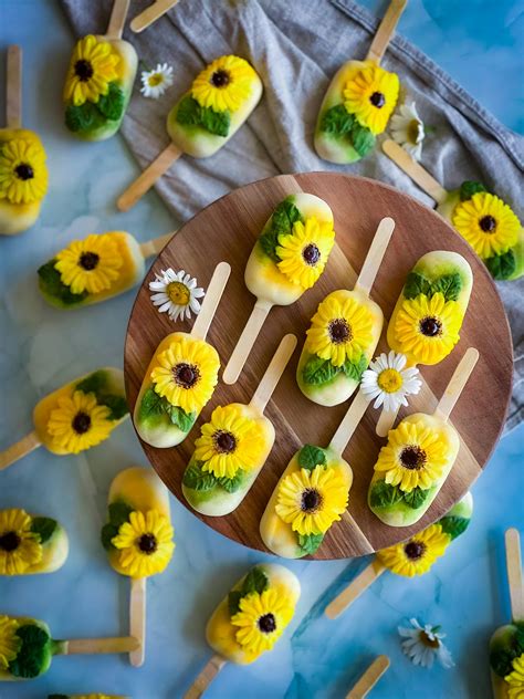 Close-up of a Birthday Cake with Flowers · Free Stock Photo