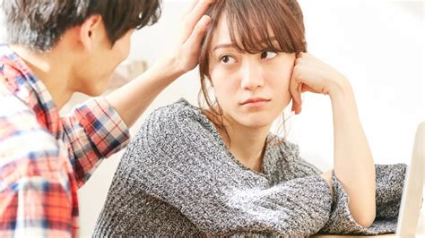 まわりに止められる恋愛は危険？【恋を避けたい男性】の特徴とは Ray レイ