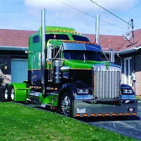 Semitrckn — Kenworth custom W900L