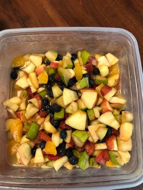 Fruit Salad Directions Calories Nutrition And More Fooducate