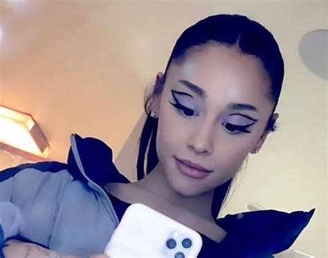 Ariana Grande Selfie Ariana Grande Pictures Ariana Instagram