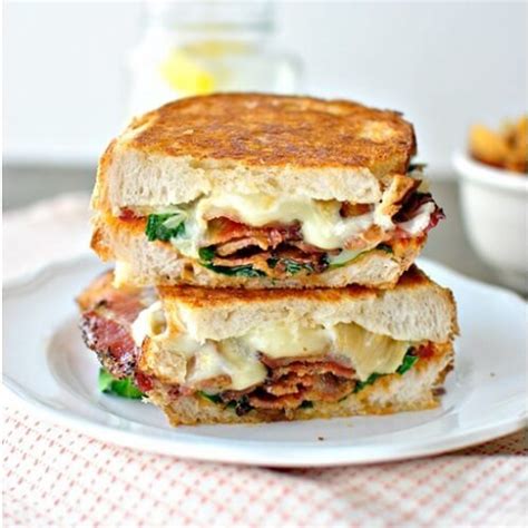 10 Best Breakfast Sandwiches Recipes That are Actually Healthy! - Sharp ...