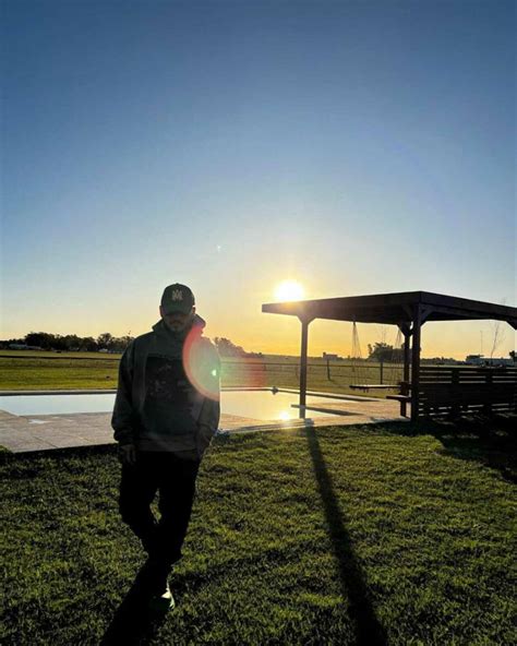 Así es la casa de lujo de Cazzu en Argentina, donde vive Nodal y nacerá