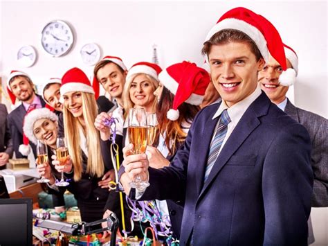 Etiquette Rules For Your Holiday Work Party 29secrets