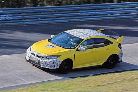 Osvježena Honda Civic Type R Uhvaena Na Nürburgringu Autopresshr