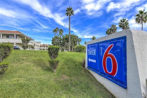 Motel 6 Carlsbad, CA Beach Carlsbad, California, US - Reservations.com