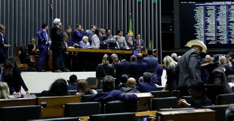 C Mara Aprova Texto Base Da Pec Dos Benef Cios Sociais