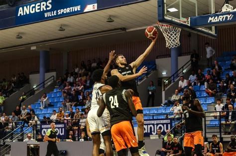 Basket Au Terme Dun Rude Combat Le Mans Envoie Zadar Dans Les Cordes