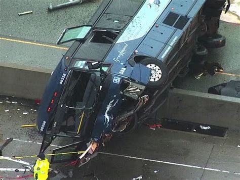 2 Dead Others Injured In Calif Greyhound Bus Crash