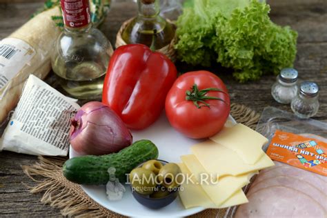 Сэндвич как в Subway (с ветчиной и овощами) — рецепт с фото пошагово