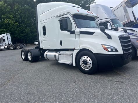 2020 Freightliner Cascadia Truck Enterprises Inc