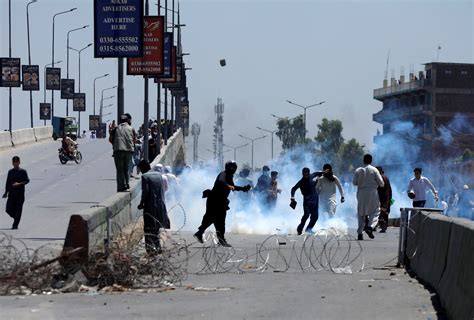 Us Embassy In Pakistan Issues Security Alert Amid Violent Clashes With Protesters Over Imran