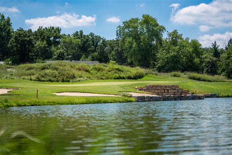 White Hawk Country Club | Crown Point, IN | Premiere Indiana Golf