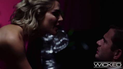 Wicked Blonde Babe Seduces Gets Fucked Squirts N Shake Kenzie Anne