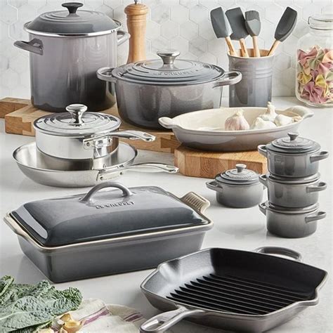 Mixed 20 PCs Cast Iron Cookware Set - Infinityremote