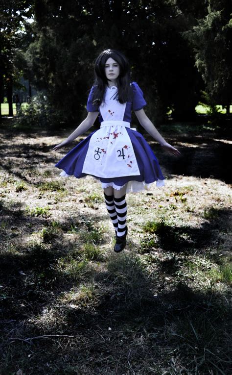 Alice Madness Returns Cosplay By Zvezdakris On Deviantart