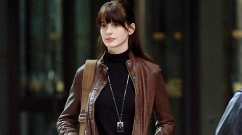 Anne Hathaway Reproduit Un Look Phare Du Diable Shabille En Prada Pour