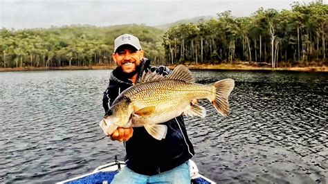 Bass Fishing In Australia We Found The Big One Youtube