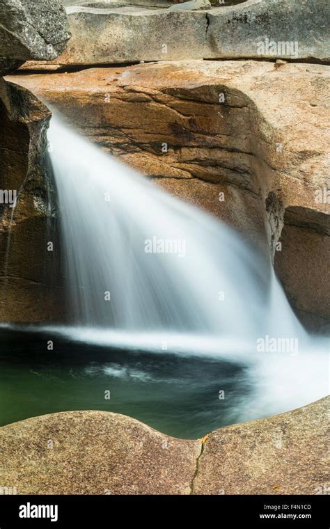 New England River Cascade Hi Res Stock Photography And Images Alamy