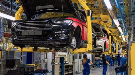 Fords Spanish Mega Plant Launches S Max Galaxy And Mondeo Vignale