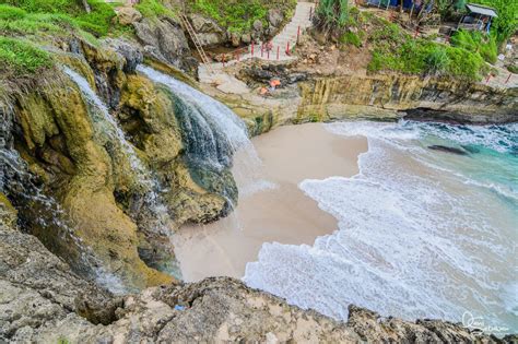 Pantai Banyu Tibo Pacitan Dani Setiawan Danisetiawanku