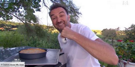 Tous en Cuisine Cyril Lignac envahi par les guêpes pendant sa recette