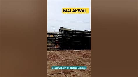 11up Hazara Express At Malakwal Railmail67