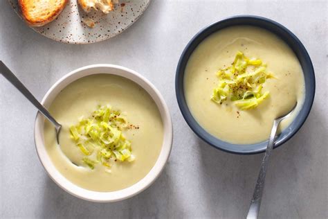 Irresistible French Potato And Leek Soup Recipe