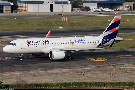 PR XBH LATAM Airlines Brasil Airbus A320 271N Photo By Alex Pelicer