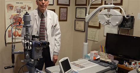 Optometrist Dr Donald Leach To Retire After 47 Years News News