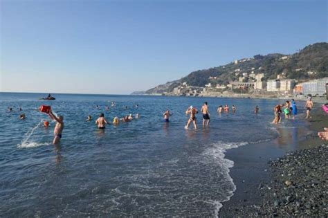 Voltri E Il Mare Cimento Invernale