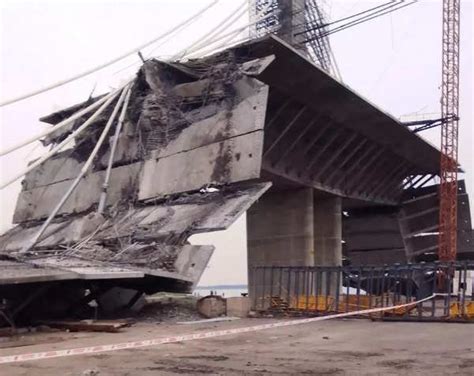 Nitin Gadkari Ias Officer Says Bridge Collapsed In Bihar Due To Wind