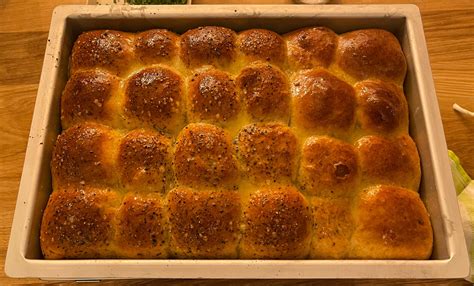 OC Pull Apart Sour Cream And Chive Rolls R FoodPorn