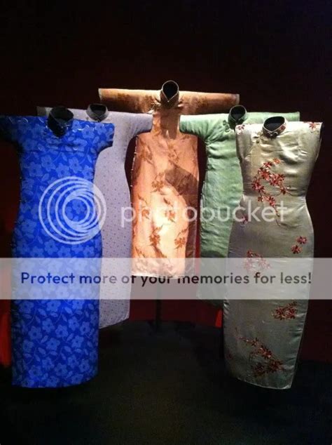 In the Mood for Cheongsam at National Museum of Singapore | Portfolio