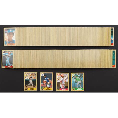 Topps Baseball Complete Set Of Cards With Barry Bonds