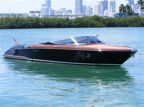 2013 Riva Aquariva Super Cruiser For Sale Yachtworld