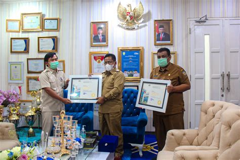 Banda Aceh Terima Penghargaan Bkn Award Badan Kepegawaian Dan