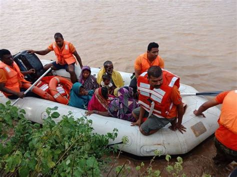 Cyclone Titli Highlights 12 Dead In Andhra Pradesh Odisha West