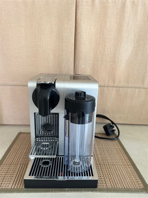 Nespresso Coffee Machine Lattissima Pro With Milk Frothing Function