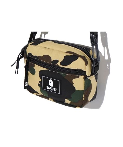 A Bathing Ape（アベイシングエイプ）の「1st Camo Mini Shoulder Bag M（ショルダーバッグ）」 Wear