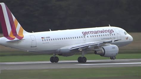 D Aknv Germanwings Airbus A Takeoff At Hamburg Airport Youtube