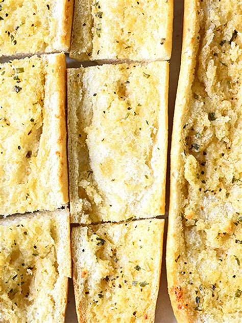 Homemade Garlic Bread Serving Dumplings