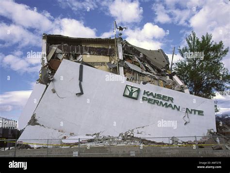 Northridge Earthquake 1994 Stock Photo - Alamy