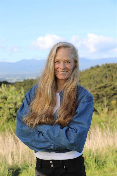 Suzy Amis Cameron Releases New Plant Based Diet Book