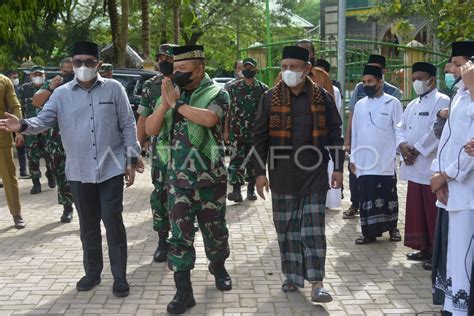 Kasad Kunjungi Pondok Pesantren Di Aceh Besar Antara Foto