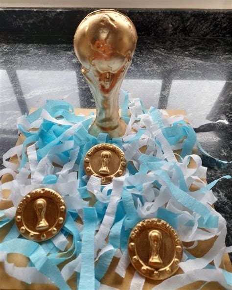 Copa Y Medalla Del Mundial De Chocolate Medallas De Chocolate