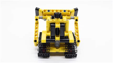 LEGO Technic 42163 Heavy Duty Bulldozer Review